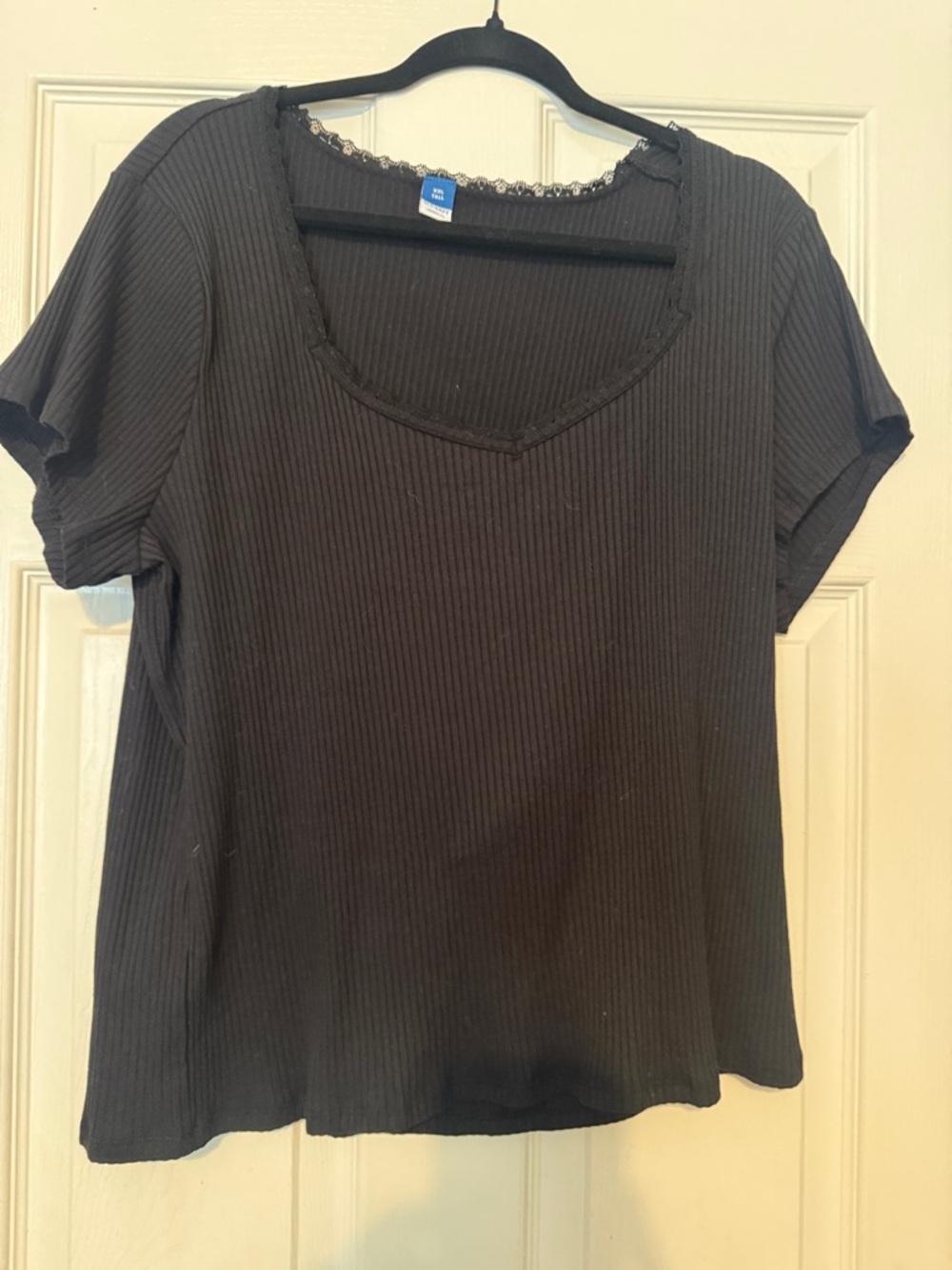 Old Navy Black Ribbed Short Sleeve V-Neck Top
